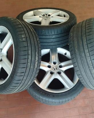 Gomme 225/45 zr17 + Cerchi in lega Honda 17"