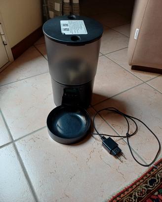 Dispenser automatico  crocchette 