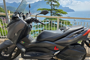 Yamaha XMaX 300