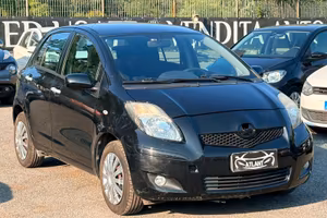 Toyota Yaris 1.0 5 porte Sol