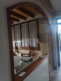 Arco in legno per divisorio 