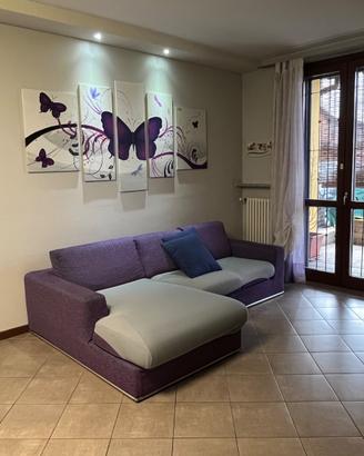 Divano con chaise longue