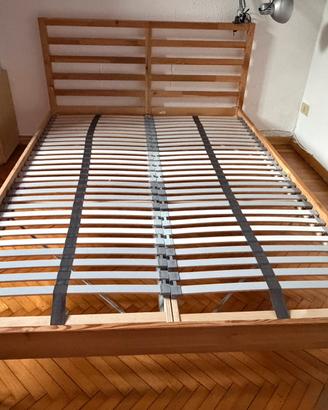 Struttura letto matrimoniale