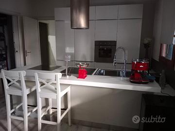 CUCINA COMPLETA DI ELETTRODOMESTICI