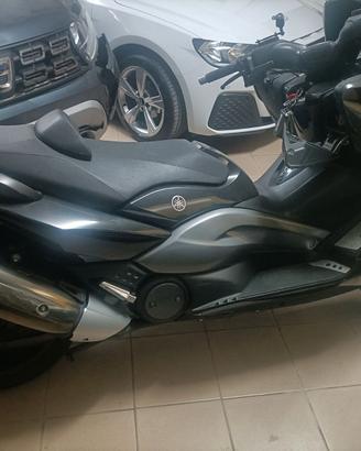 Yamaha Tmax 500