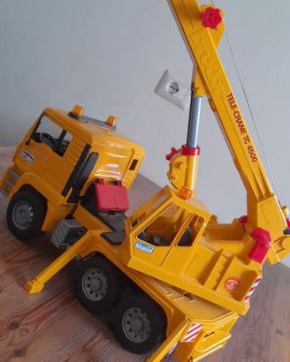 camion bruder autogru