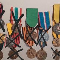 Lotto medaglie militari