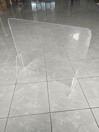 divisorio in plexiglass