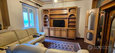 Ampio app.to 3 piano adiacenze centro