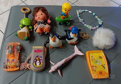Lotto piccoli giocattoli vari per bambini