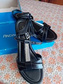 sandali neri con strass. N.39, Andrea Pie