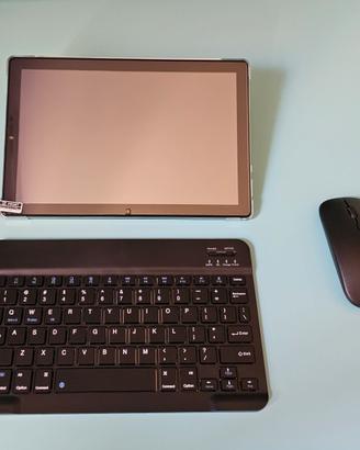 Tablet con mouse e tastiera