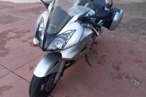 Honda Vfr800 V4 Vtec