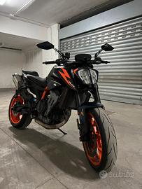 Ktm 890 Duke R 2023