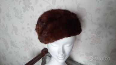 CAPPELLO di PELLICCIA  VISONE