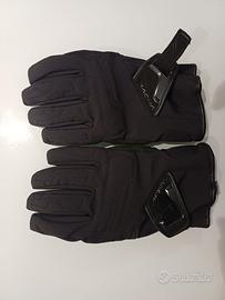 Guanti invernali macna nuovi