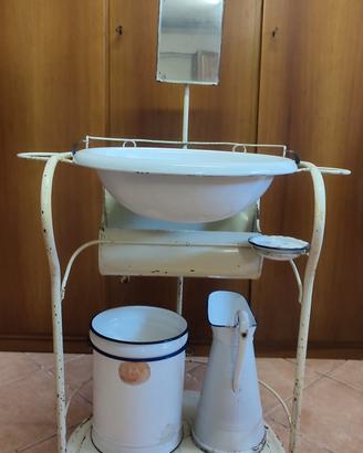 lavandino da camera della nonna