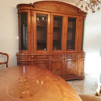 mobile soggiorno con tavolo e 6 sedie Capellini