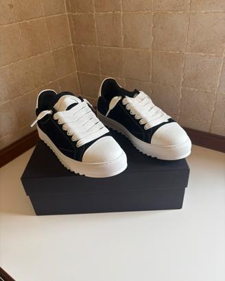 Numeris Acrylic Black 43