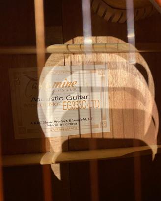 Chitarra Takamine  EG333C  limited edizione