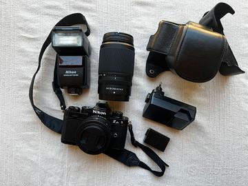 Nikon Z fc + 16-50mm + 50-250mm + Flash SB-600 + a