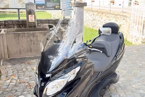SUZUKI BURGMAN 400 | 40.000 KM | METZELER + MALOSS