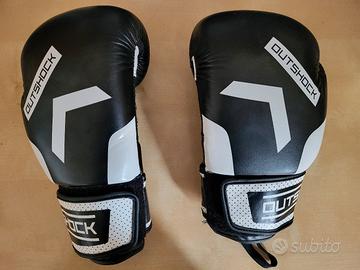 Guantoni da boxe outshock 10oz neri