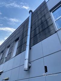 Canna fumaria esterna in acciaio inossidabile.