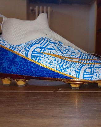 scarpe da calcio con tacchetti