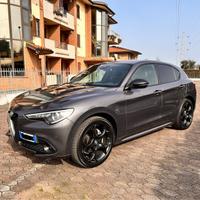 ALFA ROMEO STELVIO 2.2 DIESEL 210 CV VELOCE