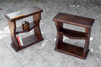 Comodini artigianali in abete massiccio