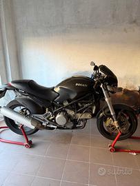 Ducati Monster 800 - 2004