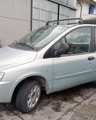 Fiat Multipla anno 2005 cil 1596 KW benz/metano 5 