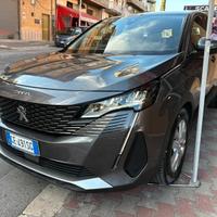 Peugeot 3008 BlueHDi 130 S&S EAT8 Active Pack