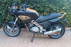 BMW f 650 cs Scarver