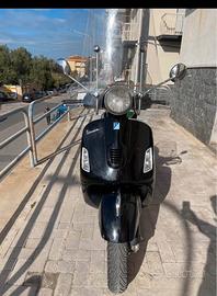 Vespa gts 300