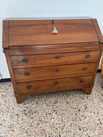 Cassettiera con ribaltina