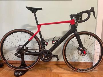 Bici da corsa Cube