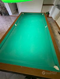 Biliardo classico con buche
