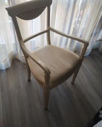 sedia con braccioli 