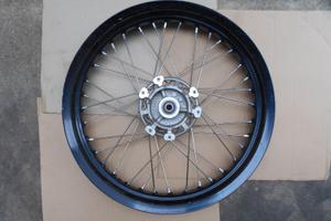 Ruota cerchio anteriore motard 17x2.50