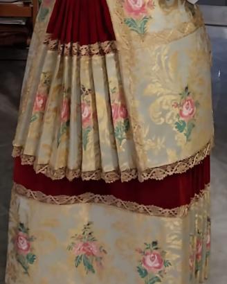 Abito broccato tradizionale sardo