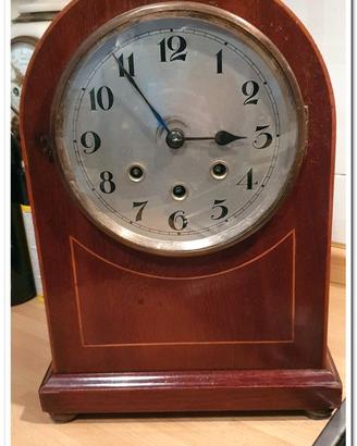 ANTICO OROLOGIO DA TAVOLO che suona i 4/4