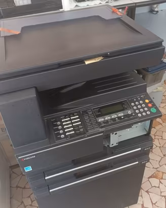 Multifunzione Kyocera Taskalfa 220