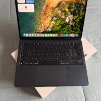 Macbook Air M2 2022 8/256 Midnight