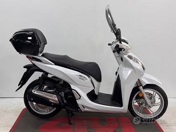 Honda SH 300 TUA SENZA ANTICIPO E SENZA BUSTA PAGA