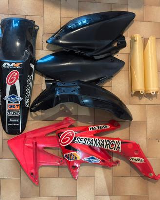 Plastiche varie honda crf