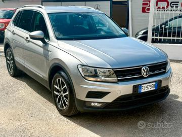 Volkswagen Tiguan 2.0 TDI SCR DSG Sport BlueMotion