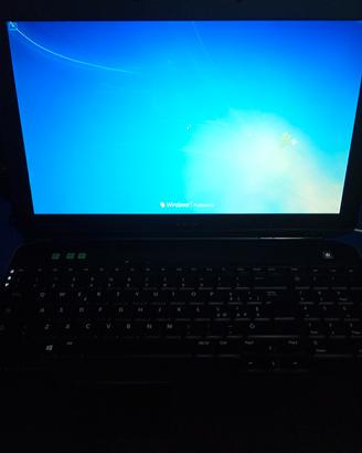dell latitude e5530 Win7 core i7 4 GB RAM 250 gb
