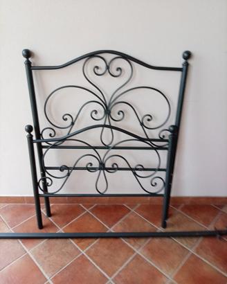 letto singolo in ferro battuto nero 